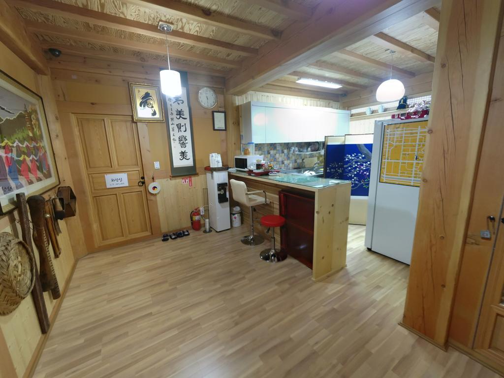 Hanok Guesthouse Jangsoo Jeonju Luaran gambar