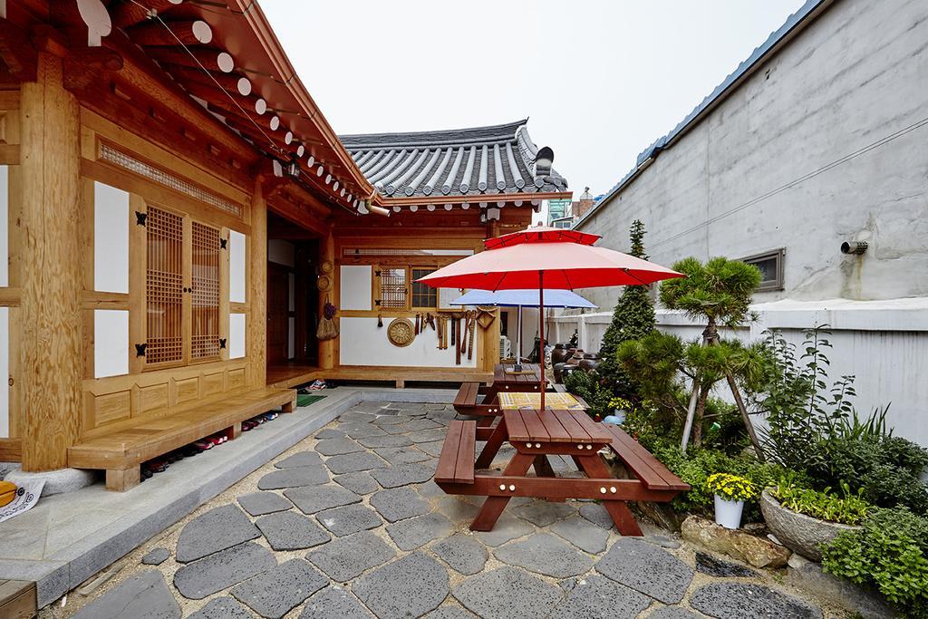 Hanok Guesthouse Jangsoo Jeonju Luaran gambar